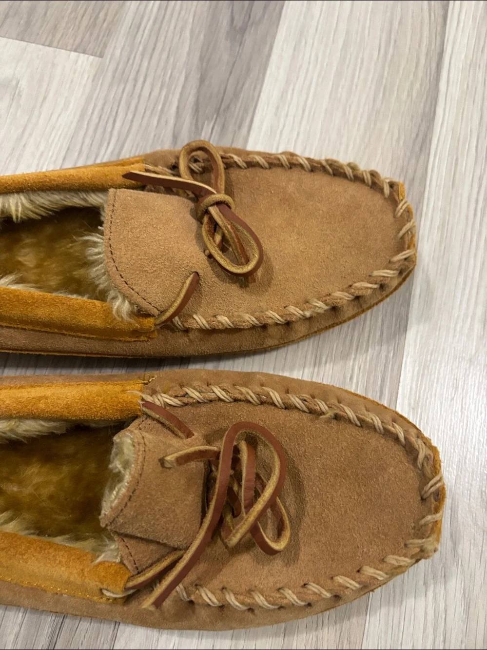 L.L. Brown Suede Moccasin Slippers with Fur Lining Kids Size 6